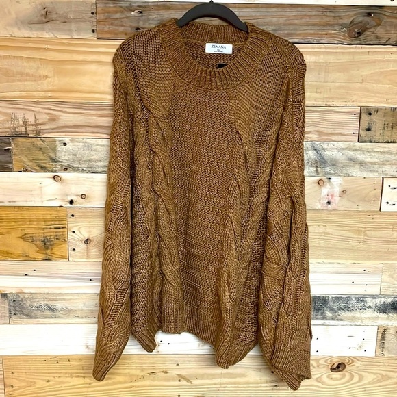 Zenana Outfitters Sweaters - Zenana size XL mocha color cable knit mock neck wide sleeve sweater